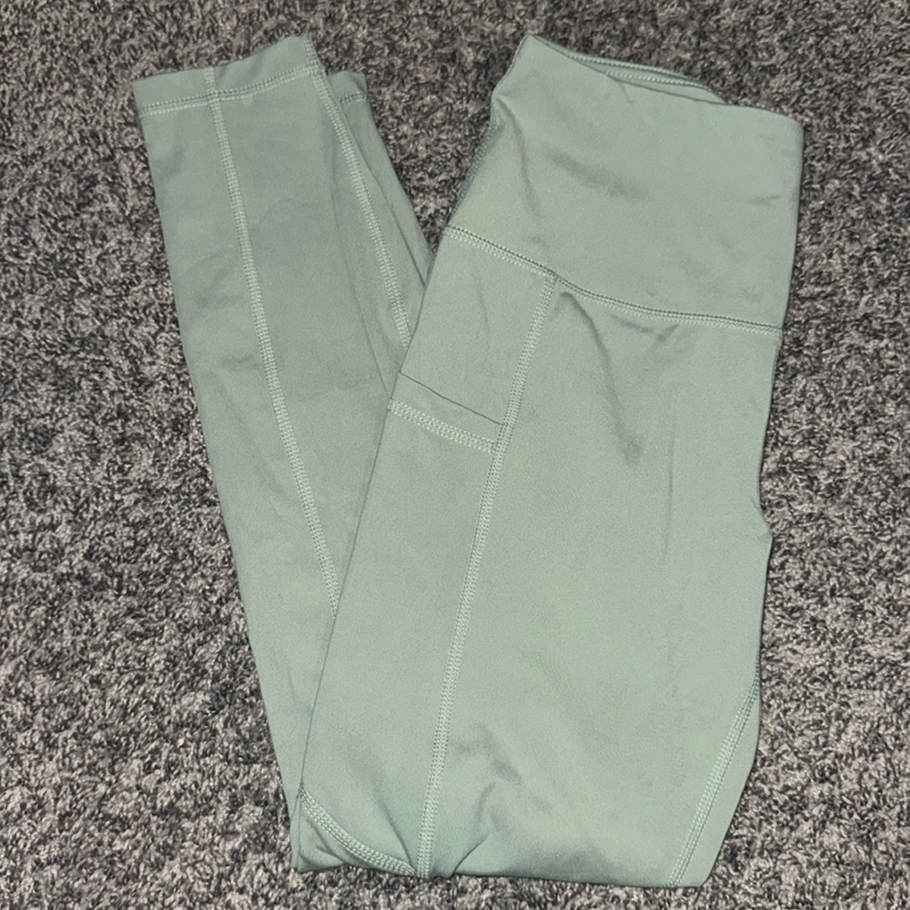 Leggings with pockets!
